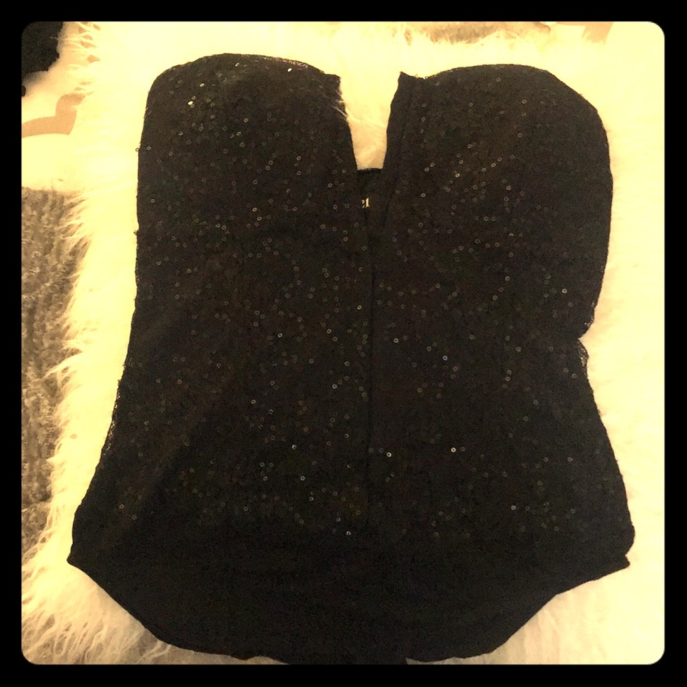 Sequence strapless body